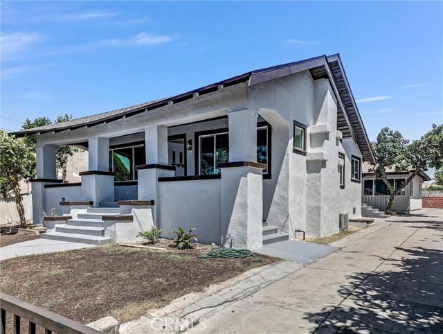 410 S Ford Boulevard, Los Angeles CA: https://media.crmls.org/medias/d0dace03-49ad-4320-9807-9d2ccc7858be.jpg