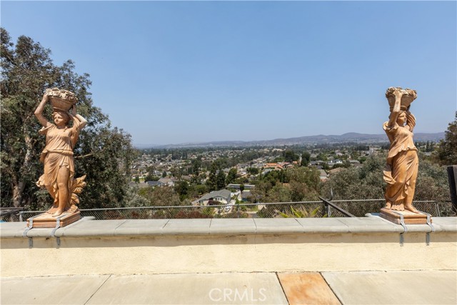 Detail Gallery Image 20 of 22 For 19931 Crestknoll Dr, Yorba Linda,  CA 92886 - 4 Beds | 2 Baths