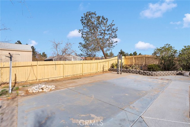 15539 Topango Rd., Victorville CA: https://media.crmls.org/medias/d0dc44ba-58ff-40a3-90c8-af2e946f7f7d.jpg