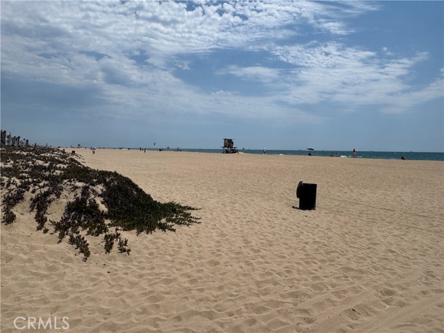 Detail Gallery Image 31 of 46 For 16696 Bayview Dr, Huntington Beach,  CA 92649 - 2 Beds | 1 Baths