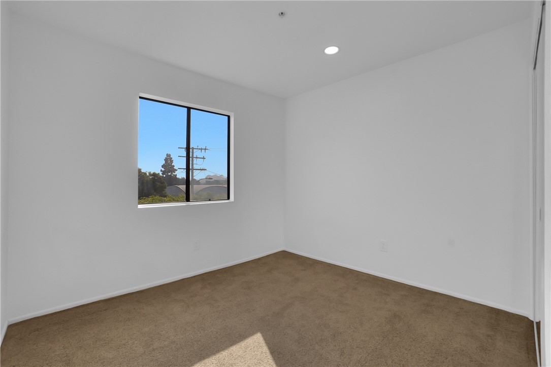 Detail Gallery Image 28 of 32 For 657 S Marengo Ave #7,  Pasadena,  CA 91106 - 3 Beds | 2/1 Baths