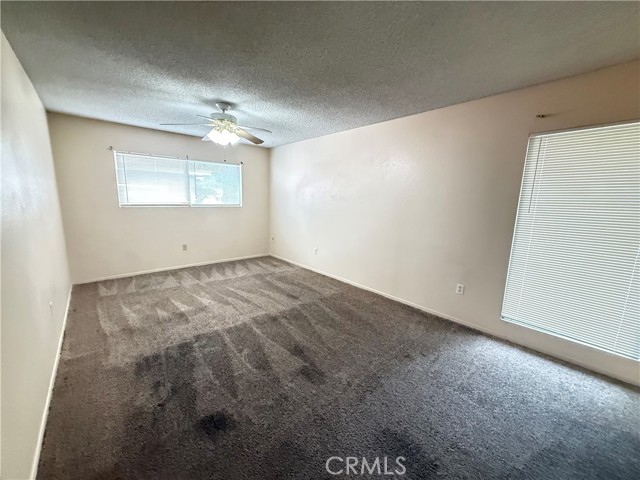 420 E Blueridge Avenue, Orange CA: https://media.crmls.org/medias/d0de9305-77f0-458f-81b2-31bb54b2bec9.jpg