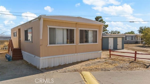 Detail Gallery Image 1 of 28 For 1258 W Rosamond Bld, Rosamond,  CA 93560 - 2 Beds | 1 Baths