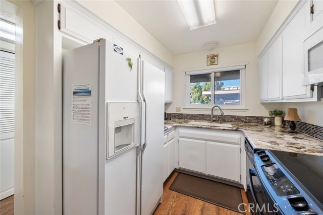 Detail Gallery Image 15 of 46 For 100 Pismo Avenue #111,  Pismo Beach,  CA 93449 - 2 Beds | 1/1 Baths
