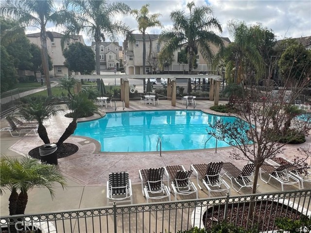 Detail Gallery Image 26 of 33 For 2889 Plaza Del Amo #509,  Torrance,  CA 90503 - 4 Beds | 2/1 Baths