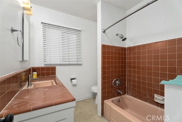 1015 E. Ocean Blvd., 4 photo 8