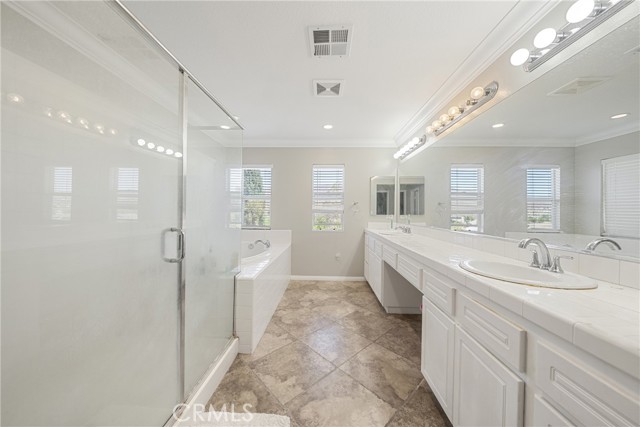 Detail Gallery Image 21 of 39 For 25418 Singleleaf St, Corona,  CA 92883 - 5 Beds | 3/1 Baths