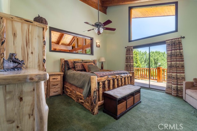 535 Cienega Road, Big Bear Lake CA: https://media.crmls.org/medias/d0e09bfb-8e32-48d7-887e-54ce73c34c4a.jpg