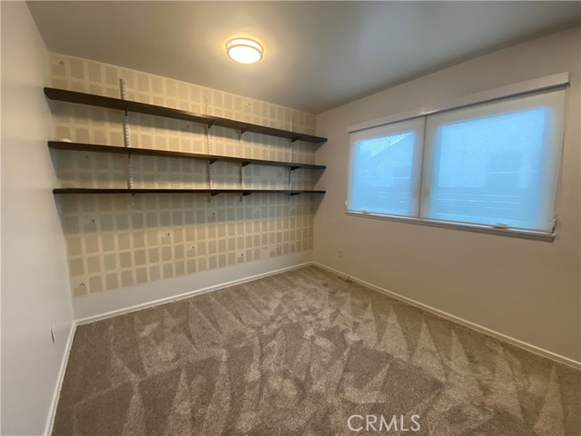 Detail Gallery Image 15 of 26 For 6312 Belmar Ave, Tarzana,  CA 91335 - 3 Beds | 2 Baths