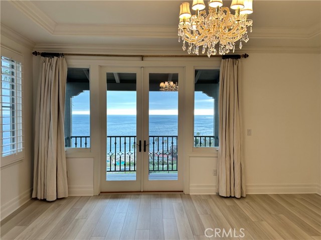 23 Atlantis Cove, Newport Coast CA: https://media.crmls.org/medias/d0e1a014-b715-4b58-a20b-870c1c2d9342.jpg