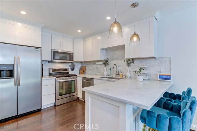 Front Image Thumbnail for CRPW26216179