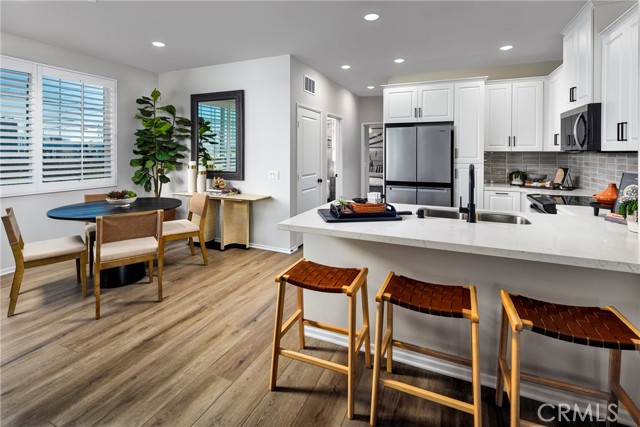 3949 E. KENYON PASEO, Ontario CA: https://media.crmls.org/medias/d0e324ff-f732-4223-9d2b-c95fd4607736.jpg
