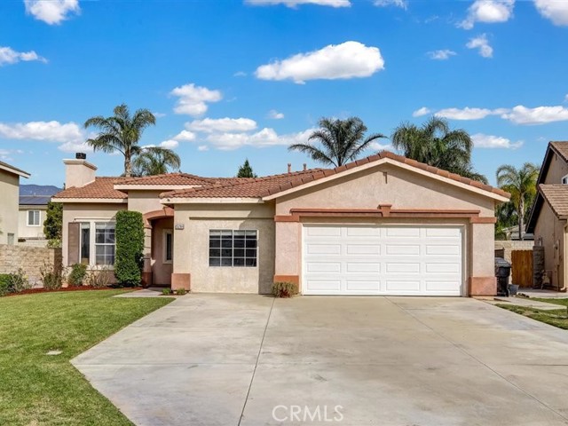 15264 Beartree St, Fontana, CA 92336