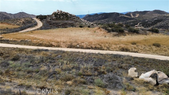 Detail Gallery Image 8 of 11 For 25049 El Toro Rd, Lake Elsinore,  CA 92532 - – Beds | – Baths