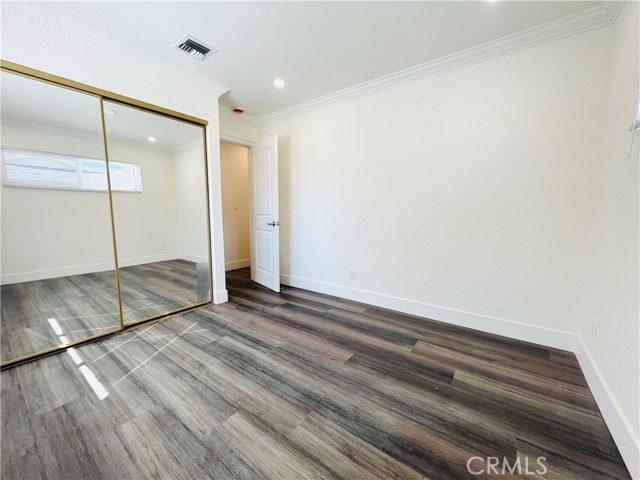 9010 Wilbur, Northridge CA: https://media.crmls.org/medias/d0e507a7-8fa2-4dfa-b44c-907214cb19d7.jpg