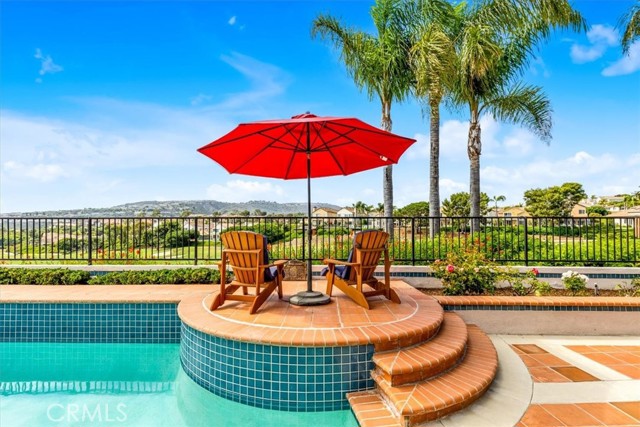 5 Marbella, Dana Point CA: https://media.crmls.org/medias/d0e6529d-90b3-4e80-9e56-12f5acce4d30.jpg