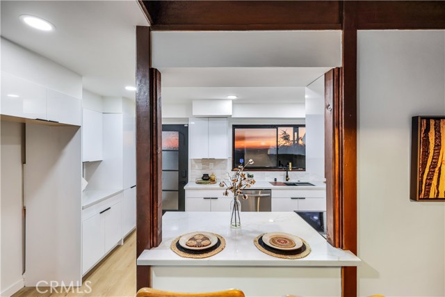 20289 Westpoint Drive, Riverside CA: https://media.crmls.org/medias/d0e7c718-9857-43e7-9286-325db9fe13ef.jpg