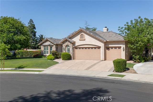 Detail Gallery Image 2 of 36 For 2419 Crocus Dr, Bakersfield,  CA 93311 - 2 Beds | 2 Baths