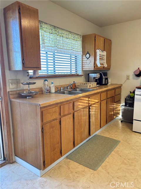 Detail Gallery Image 38 of 75 For 5975 Desert Star Rd #1-2,  Johnson Valley,  CA 92285 - 2 Beds | 4 Baths