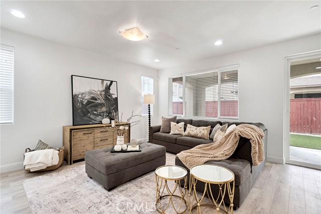 Detail Gallery Image 26 of 49 For 1776 Whiteash, Clovis,  CA 93619 - 4 Beds | 4 Baths