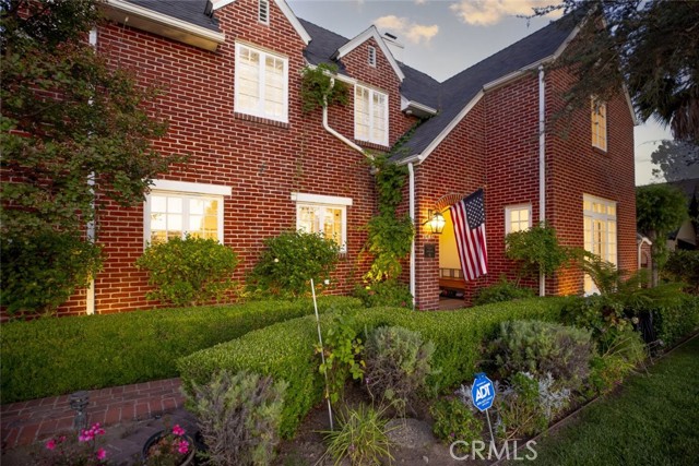 1640 Ard Eevin Avenue, Glendale CA: https://media.crmls.org/medias/d0e93113-dc44-4fd8-a423-08ed86e8285a.jpg