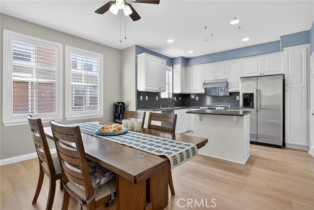 Detail Gallery Image 15 of 64 For 3538 Torrance Bld #145,  Torrance,  CA 90503 - 3 Beds | 2/1 Baths