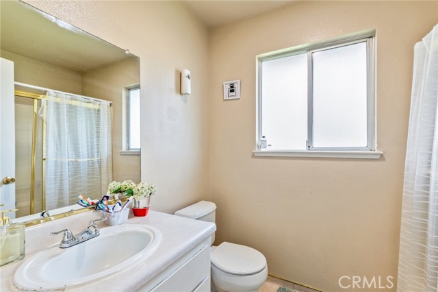 Detail Gallery Image 17 of 36 For 8647 11th St, San Joaquin,  CA 93660 - 3 Beds | 2 Baths
