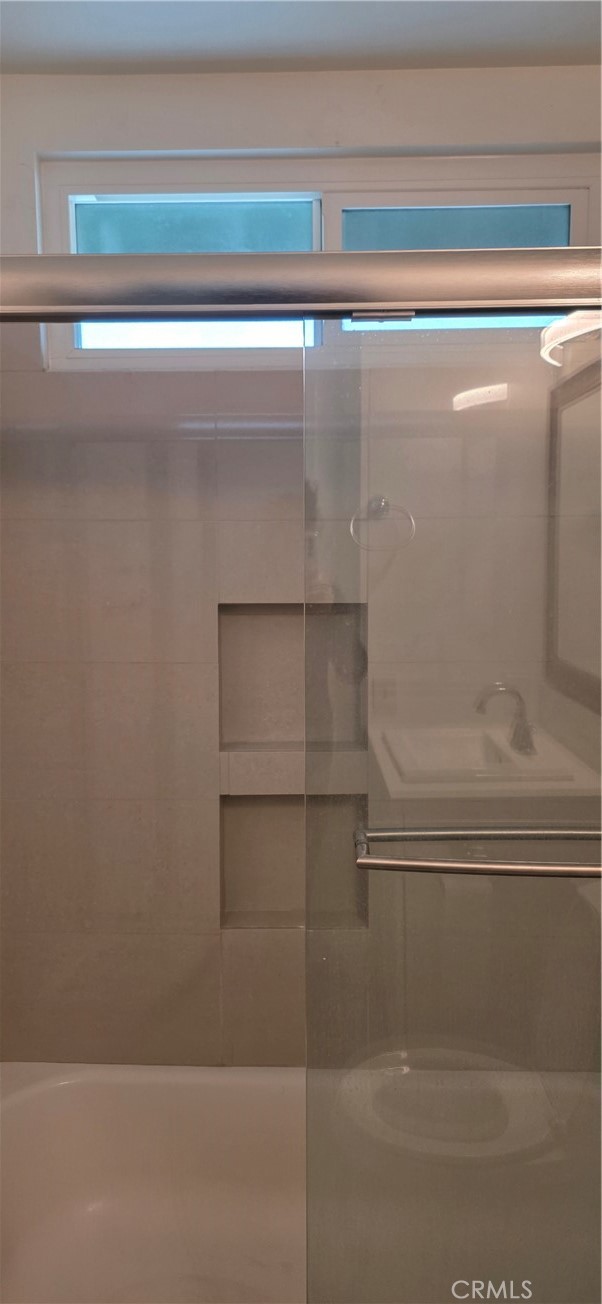 715 S Webster Avenue, Anaheim CA: https://media.crmls.org/medias/d0ec7ff6-e405-4abe-a821-d4abb0a84505.jpg