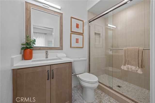 Detail Gallery Image 14 of 14 For 7373 Suva St, Downey,  CA 90240 - 3 Beds | 3/1 Baths