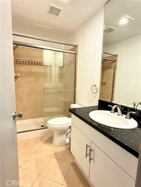 Detail Gallery Image 16 of 23 For 7826 Topanga Canyon, Canoga Park,  CA 91304 - 2 Beds | 2 Baths