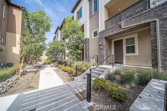 Front Image Thumbnail for CRAR25225754