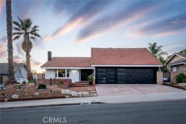 Detail Gallery Image 2 of 38 For 25311 Pike Rd, Laguna Hills,  CA 92653 - 4 Beds | 3/1 Baths