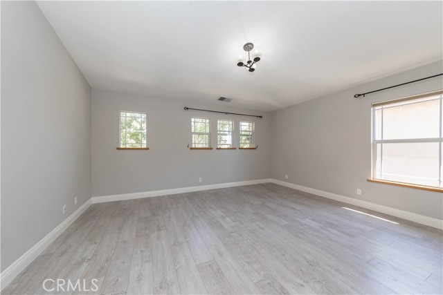 Detail Gallery Image 14 of 32 For 1318 Lukens Ct, Fullerton,  CA 92833 - 3 Beds | 2/1 Baths