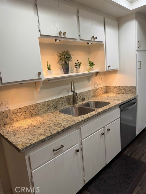 Detail Gallery Image 6 of 22 For 20702 El Toro #82,  Lake Forest,  CA 92630 - 2 Beds | 2 Baths