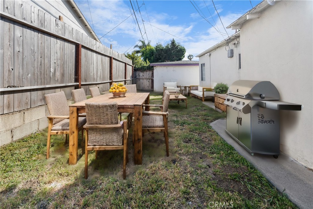 MLS #OC25245232 image #16