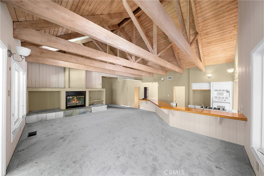 MLS #OC25250415 image #11