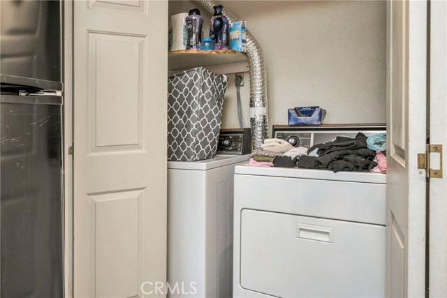Detail Gallery Image 13 of 39 For 19300 Mountain Meadow S, Hidden Valley Lake,  CA 95467 - 4 Beds | 2 Baths