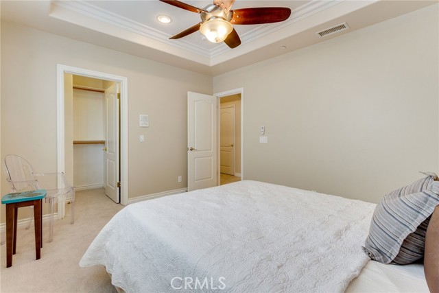 Detail Gallery Image 9 of 34 For 2113 Mathews Ave #B,  Redondo Beach,  CA 90278 - 3 Beds | 2/1 Baths