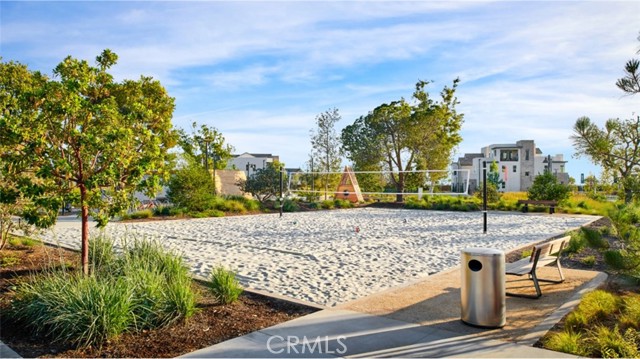 Detail Gallery Image 27 of 33 For 848 Sonia, Irvine,  CA 92618 - 4 Beds | 3/1 Baths