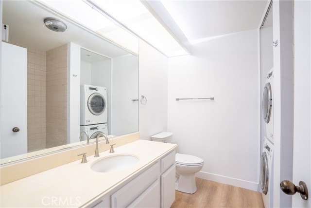 Detail Gallery Image 22 of 24 For 222 S Central, Los Angeles,  CA 90012 - 2 Beds | 2 Baths