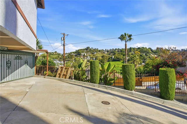 Detail Gallery Image 38 of 39 For 2260 Cazador Dr, Los Angeles,  CA 90065 - 2 Beds | 1 Baths