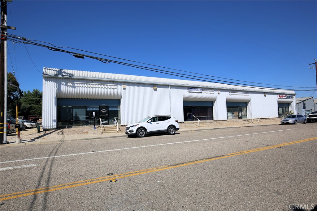 1101 Paso Robles Street