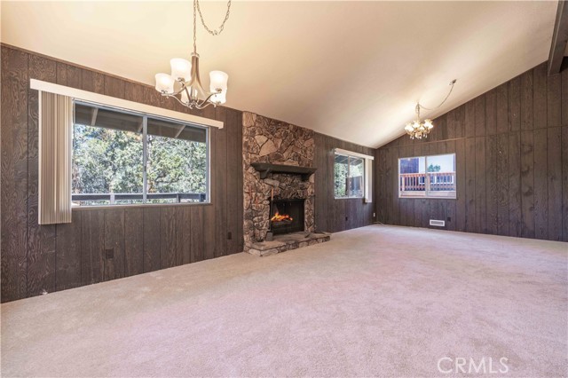 Detail Gallery Image 12 of 48 For 1095 Mount Verdi Rd, Big Bear City,  CA 92314 - 3 Beds | 2 Baths