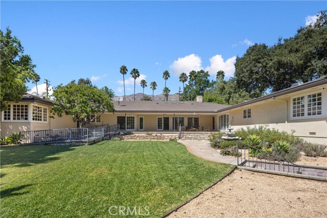 840 W Orange Grove Avenue, Arcadia CA: https://media.crmls.org/medias/d0f6f797-c444-4b54-bb78-d15097eccf72.jpg
