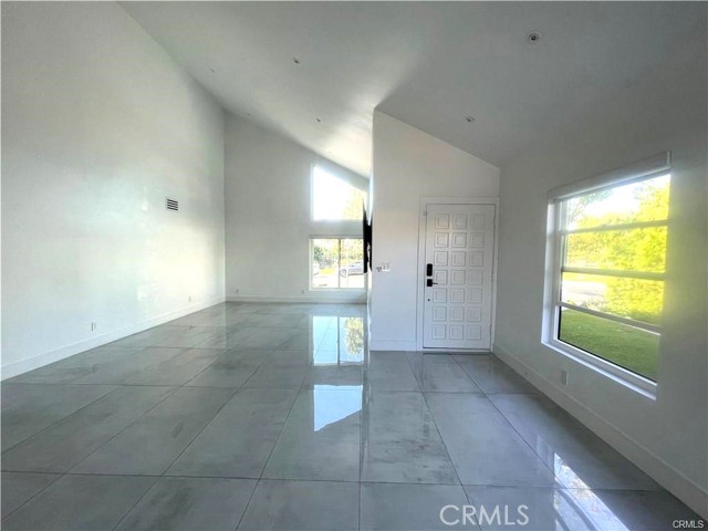 Detail Gallery Image 3 of 33 For 1 Tamizar, Irvine,  CA 92620 - 4 Beds | 3 Baths