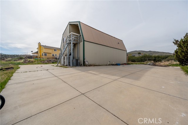 Detail Gallery Image 44 of 61 For 957 Sierra Hills Ln, Palmdale,  CA 93550 - 3 Beds | 2 Baths