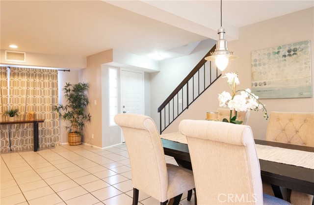 18202 Kingsdale Avenue, Redondo Beach, California 90278, 2 Bedrooms Bedrooms, ,1 BathroomBathrooms,Residential,Sold,Kingsdale,WS22015615