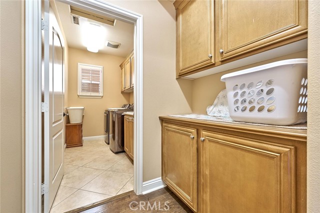 Detail Gallery Image 29 of 48 For 524 S Petunia, La Habra,  CA 90631 - 4 Beds | 3/1 Baths