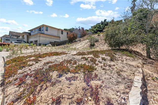 Detail Gallery Image 2 of 14 For 1032 Margarita Ave, Grover Beach,  CA 93433 - – Beds | – Baths