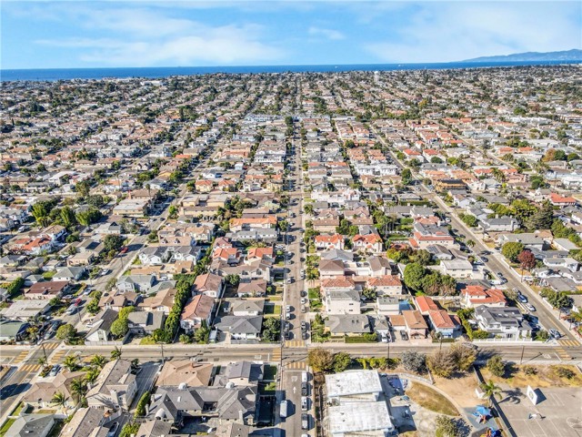 Detail Gallery Image 28 of 29 For 2200 Plant Ave, Redondo Beach,  CA 90278 - 3 Beds | 2 Baths